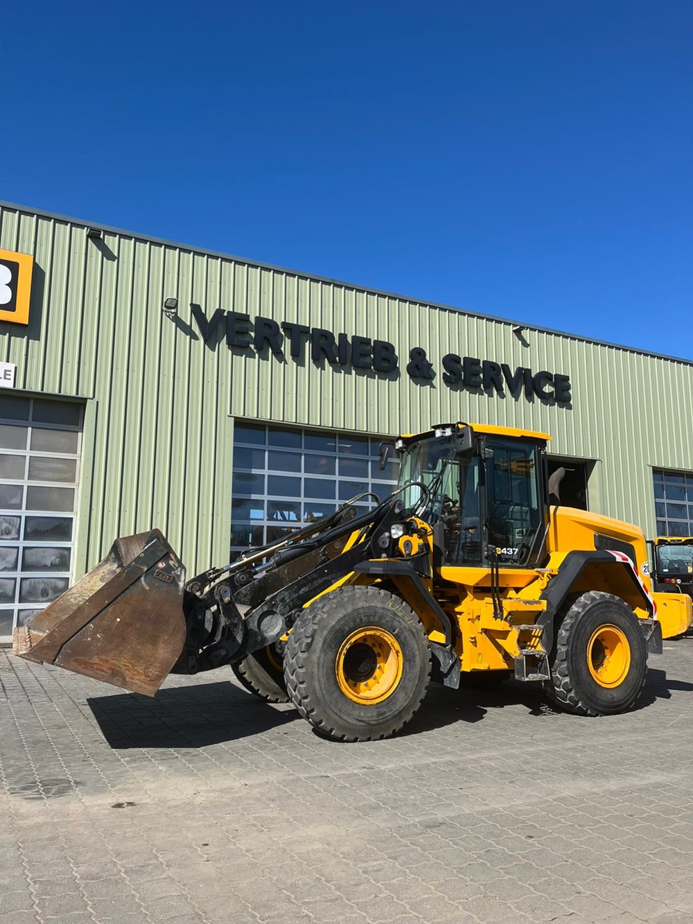JCB 437HT